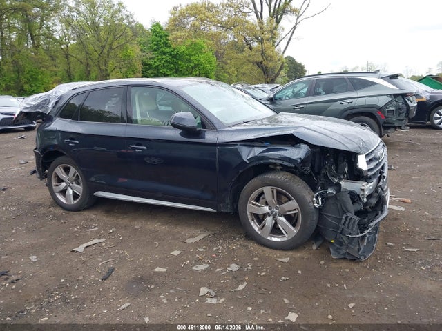 Продажа на аукционе авто 2018 Audi Q5 2.0t Premium/2.0t Tech Premium, vin: WA1ANAFY0J2062068, номер лота: 45113000