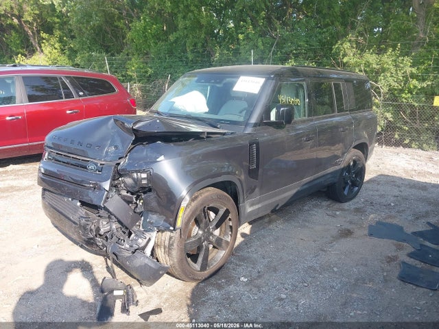 SALEJFFU8T2498076 Land Rover Defender P300 S