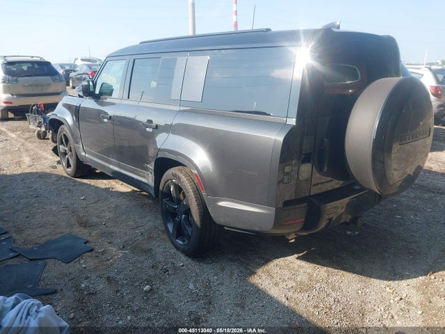 SALEJFFU8T2498076 Land Rover Defender P300 S