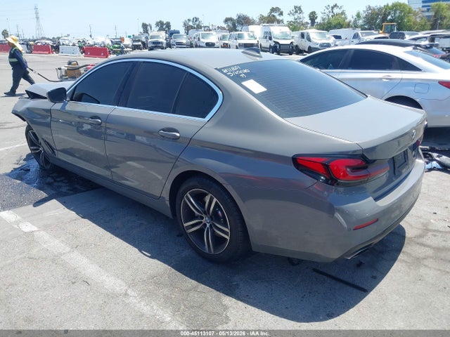 WBA53BH07MWX27360 BMW 530I