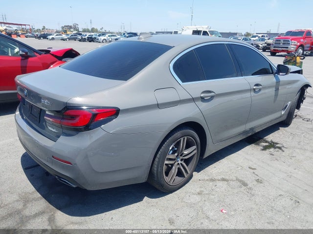 WBA53BH07MWX27360 BMW 530I