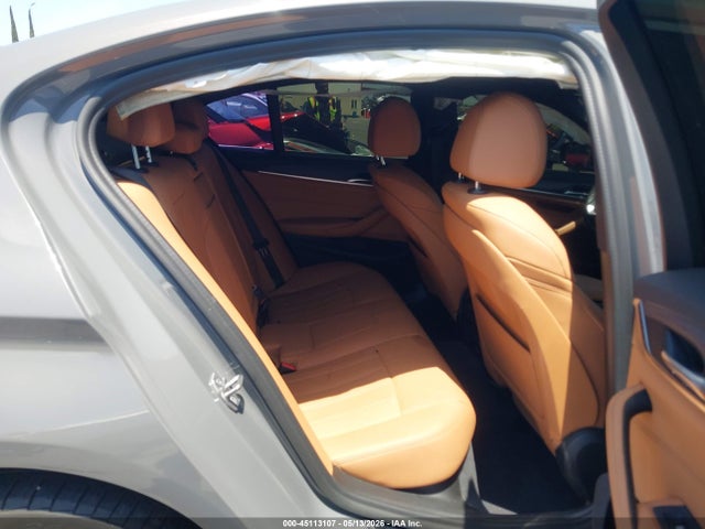 WBA53BH07MWX27360 BMW 530I