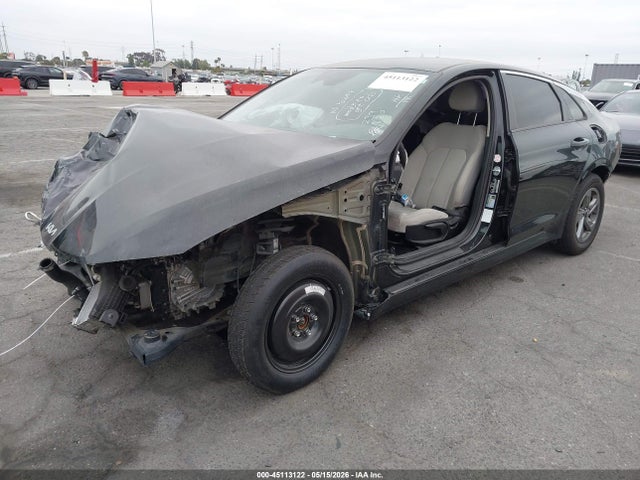 2022 Kia K5 Lxs მანქანა იყიდება აუქციონზე, vin: 5XXG14J2XNG160265, აუქციონის ნომერი: 45113122