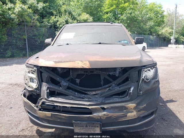 Продажа на аукционе авто 2015 Chevrolet Suburban 1500 Ltz, vin: 1GNSKKKC6FR124601, номер лота: 45113124