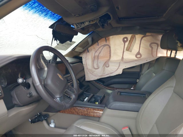 Продажа на аукционе авто 2015 Chevrolet Suburban 1500 Ltz, vin: 1GNSKKKC6FR124601, номер лота: 45113124