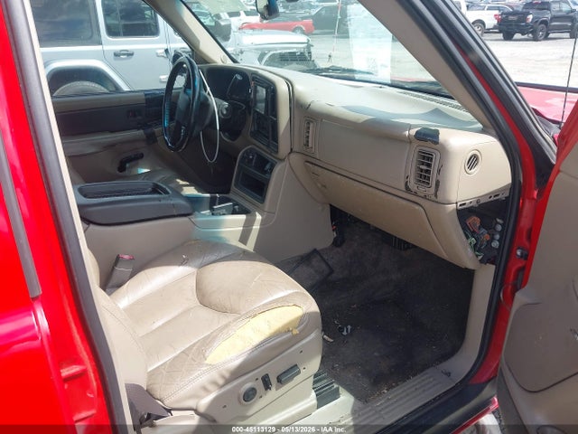 45113129 :رقم المزاد ، 3GNEC13T83G327584 vin ، 2003 Chevrolet Avalanche 1500 مزاد بيع