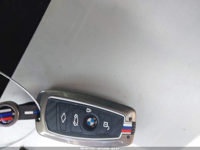 BMW 320i 2017 WBA8E1G5XHNU12935 Image 11