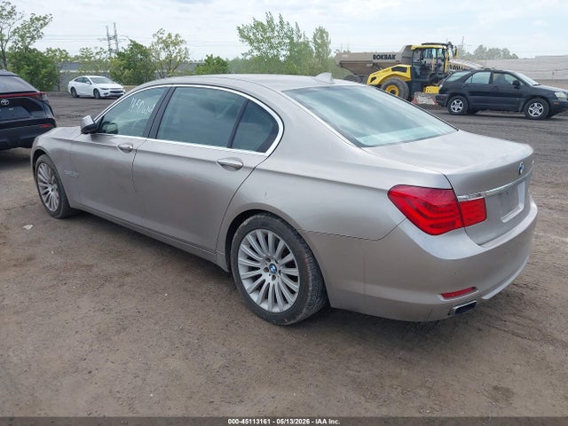 2012 Bmw 750li მანქანა იყიდება აუქციონზე, vin: WBAKB8C56CC964384, აუქციონის ნომერი: 45113161