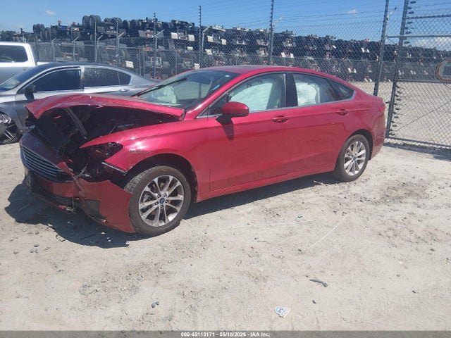 3FA6P0HD2LR189029 Ford FUSION SE