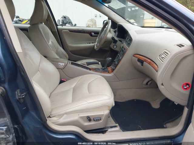 2006 Volvo V70 2.5t მანქანა იყიდება აუქციონზე, vin: YV1SW592661534108, აუქციონის ნომერი: 45113230