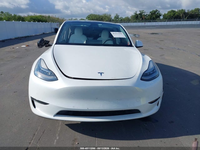 Продаж на аукціоні авто 2021 Tesla Model Y Long Range Dual Motor All-wheel Drive, vin: 5YJYGDEE7MF179378, номер лоту: 45113268