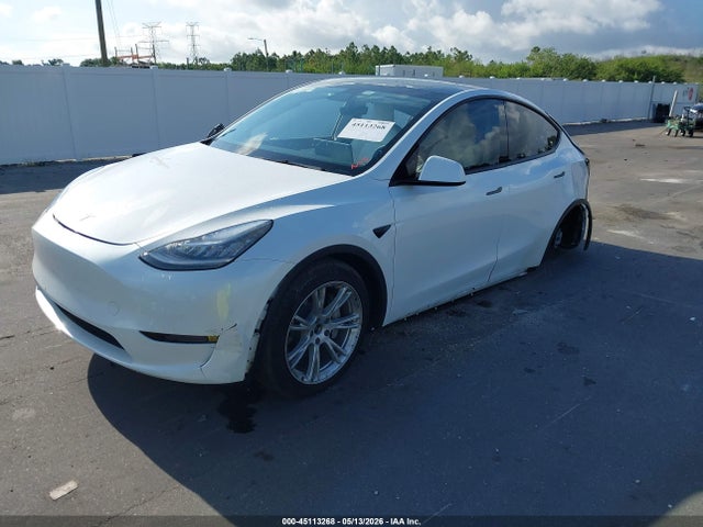 Продаж на аукціоні авто 2021 Tesla Model Y Long Range Dual Motor All-wheel Drive, vin: 5YJYGDEE7MF179378, номер лоту: 45113268
