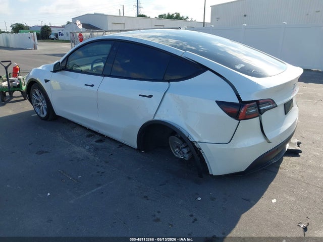 Продаж на аукціоні авто 2021 Tesla Model Y Long Range Dual Motor All-wheel Drive, vin: 5YJYGDEE7MF179378, номер лоту: 45113268