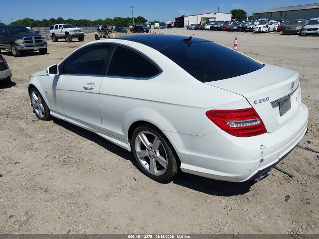 45113279 :رقم المزاد ، WDDGJ4HB8CF744932 vin ، 2012 Mercedes-benz C 250 مزاد بيع
