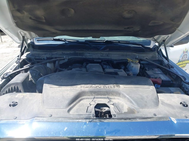 45113282 :رقم المزاد ، 3C7WRNCL9NG373952 vin ، 2022 Ram 5500 Chassis Tradesman/slt مزاد بيع