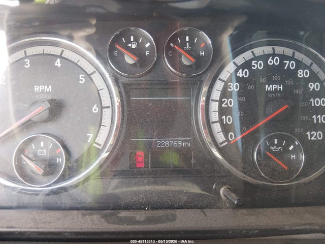 45113313 :رقم المزاد ، 1D7RV1CTXBS588121 vin ، 2011 Ram Ram 1500 Laramie مزاد بيع