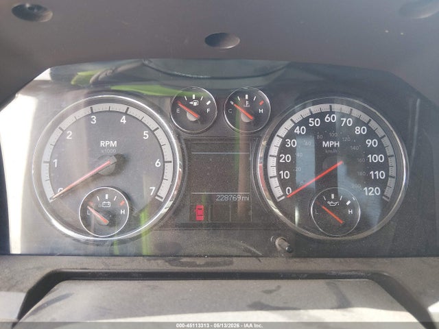 45113313 :رقم المزاد ، 1D7RV1CTXBS588121 vin ، 2011 Ram Ram 1500 Laramie مزاد بيع
