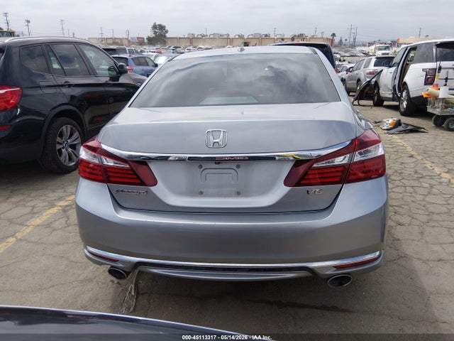 Продаж на аукціоні авто 2017 Honda Accord Ex-l V6, vin: 1HGCR3F8XHA041745, номер лоту: 45113317