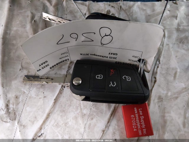 2025 Volkswagen Jetta 1.5t Sport მანქანა იყიდება აუქციონზე, vin: 3VWBX7BU3SM020642, აუქციონის ნომერი: 45113320