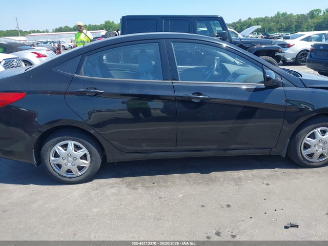 2013 Hyundai Accent Gls მანქანა იყიდება აუქციონზე, vin: KMHCT4AEXDU428108, აუქციონის ნომერი: 45113370