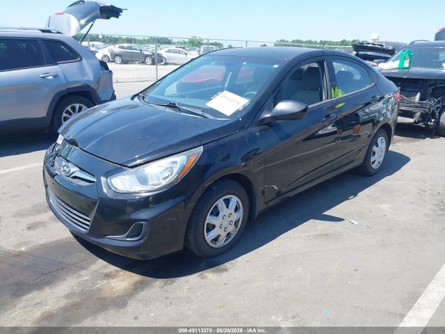 2013 Hyundai Accent Gls მანქანა იყიდება აუქციონზე, vin: KMHCT4AEXDU428108, აუქციონის ნომერი: 45113370