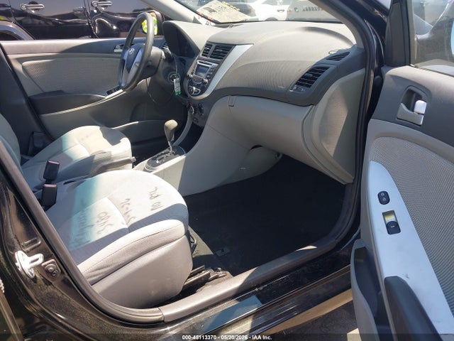 2013 Hyundai Accent Gls მანქანა იყიდება აუქციონზე, vin: KMHCT4AEXDU428108, აუქციონის ნომერი: 45113370