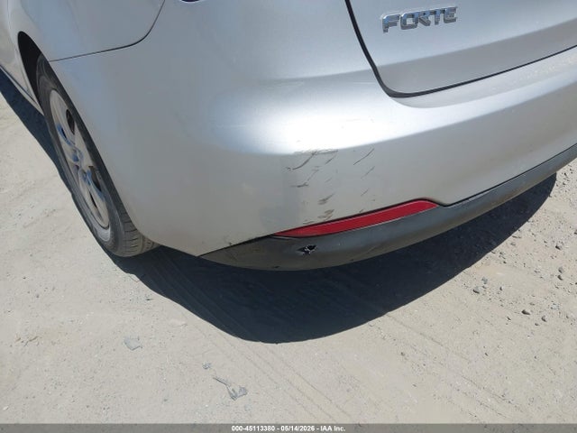 Продаж на аукціоні авто 2015 Kia Forte Lx, vin: KNAFK4A67F5369350, номер лоту: 45113380
