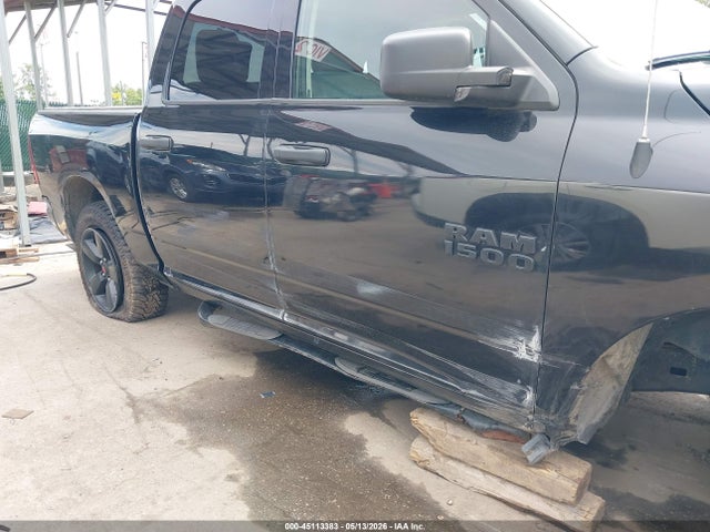 Продажа на аукционе авто 2017 Ram 1500 Express  4x4 5'7 Box, vin: 1C6RR7KG5HS666276, номер лота: 45113383