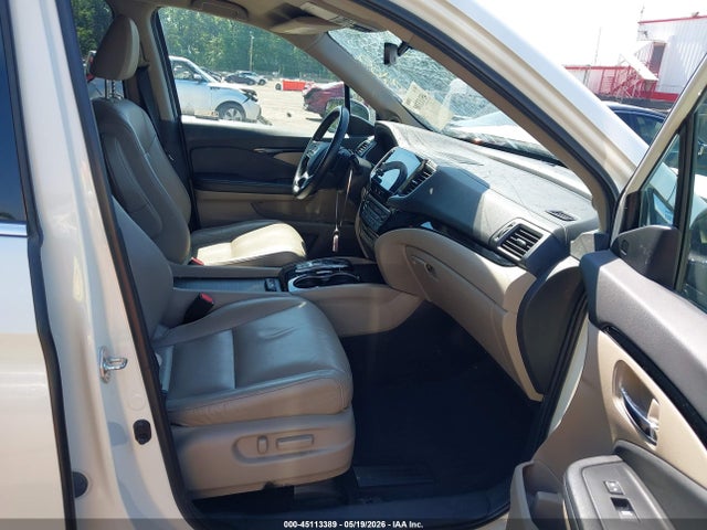 45113389 :رقم المزاد ، 5FNYF6H97KB019026 vin ، 2019 Honda Pilot Touring مزاد بيع