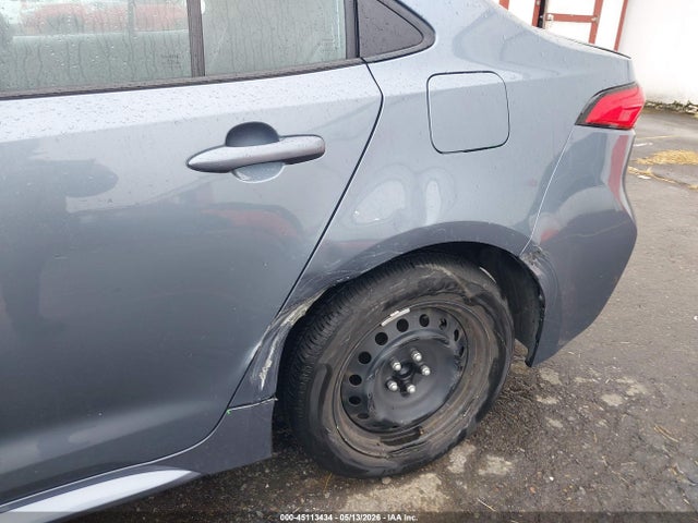 5YFB4MDE3RP166770 Toyota COROLLA LE