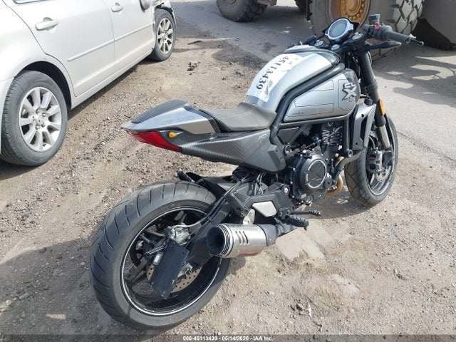 Aukcja sprzedaży 2022 Cf Moto 700 Cl-x, vin: LCEPEWL19N6004656, numer aukcji: 45113439