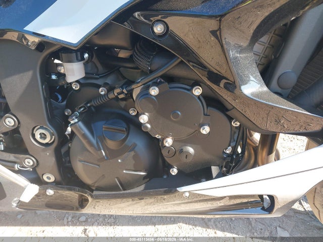 Kawasaki Zx6r 2026 JKB2XJJ14TA044958 Image 8