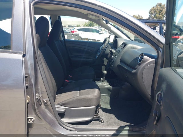 3N1CN7AP2HL901181 Nissan Versa 1.6 S+