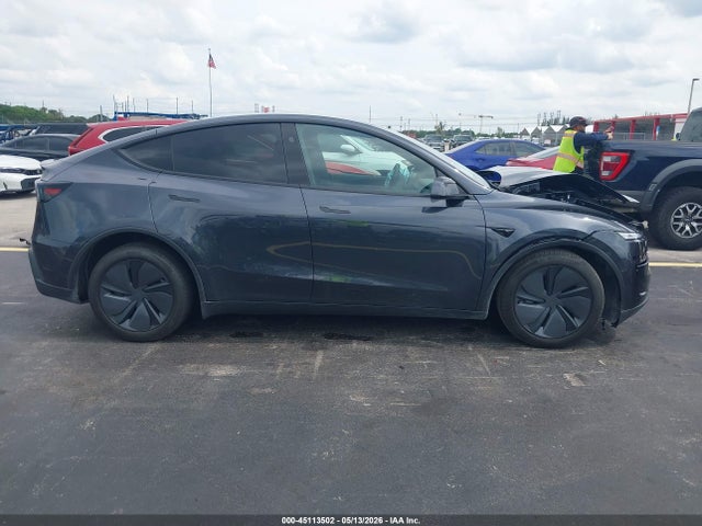 2026 Tesla Model Y მანქანა იყიდება აუქციონზე, vin: 7SAYGDED5TA647114, აუქციონის ნომერი: 45113502