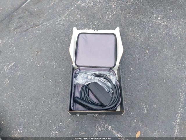2026 Tesla Model Y მანქანა იყიდება აუქციონზე, vin: 7SAYGDED5TA647114, აუქციონის ნომერი: 45113502