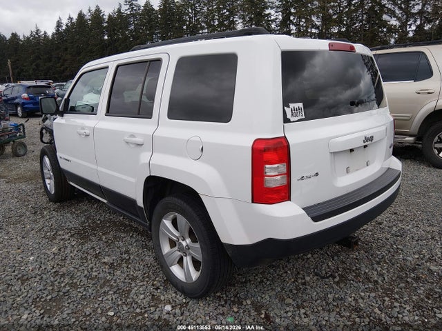 2016 Jeep Patriot Latitude მანქანა იყიდება აუქციონზე, vin: 1C4NJRFB6GD804645, აუქციონის ნომერი: 45113553