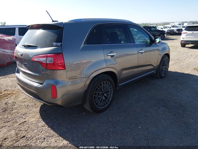 5XYKWDA73FG551438 KIA Sorento Limited V6