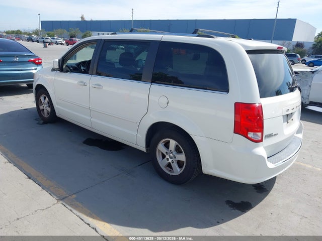 45113628 :رقم المزاد ، 2D4RN5DG8BR755339 vin ، 2011 Dodge Grand Caravan Crew مزاد بيع