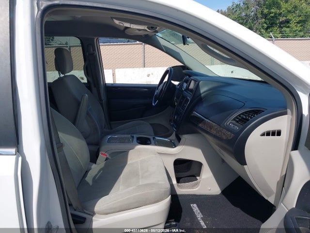 45113628 :رقم المزاد ، 2D4RN5DG8BR755339 vin ، 2011 Dodge Grand Caravan Crew مزاد بيع