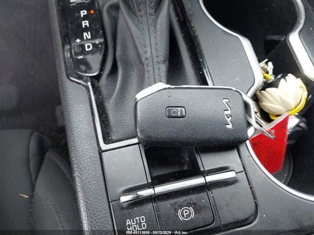 5XXG14J28NG150060 KIA K5 LXS
