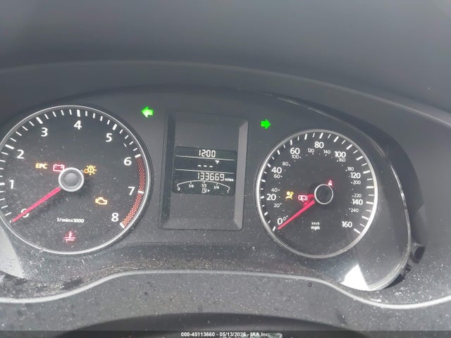 Aukcja sprzedaży 2013 Volkswagen Jetta 2.5l Se, vin: 3VWBP7AJXDM420210, numer aukcji: 45113660