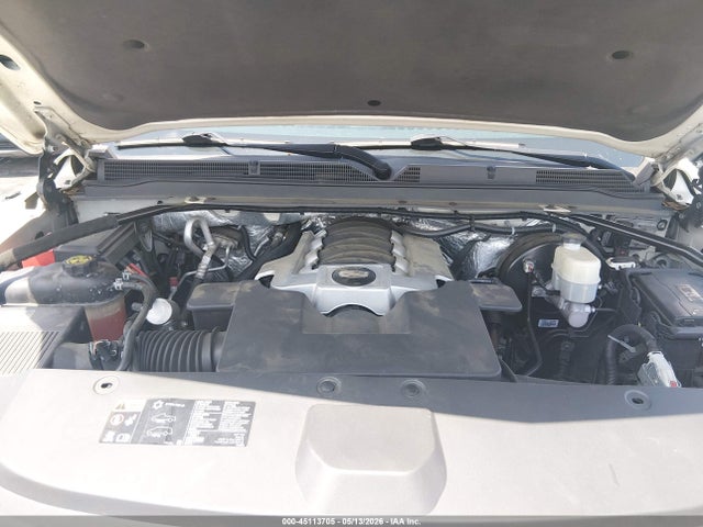 45113705 :رقم المزاد ، 1GYS4NKJXFR620305 vin ، 2015 Cadillac Escalade Premium مزاد بيع