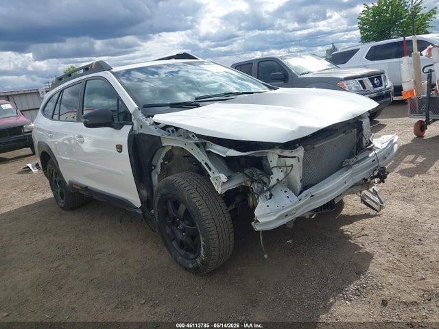 4S4BTGUD8S3182114 Subaru Outback Wilderness
