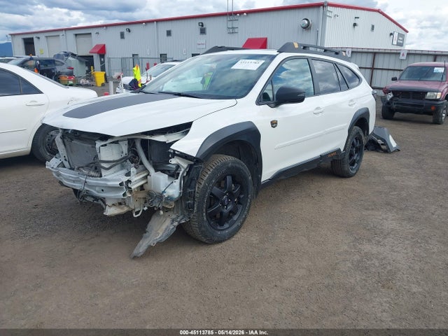 4S4BTGUD8S3182114 Subaru Outback Wilderness