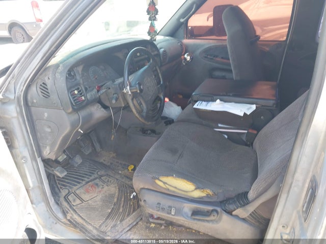 2002 Dodge Ram 3500 St მანქანა იყიდება აუქციონზე, vin: 3B7MC33C82M313684, აუქციონის ნომერი: 45113815