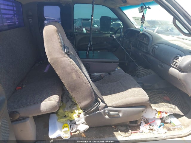 2002 Dodge Ram 3500 St მანქანა იყიდება აუქციონზე, vin: 3B7MC33C82M313684, აუქციონის ნომერი: 45113815