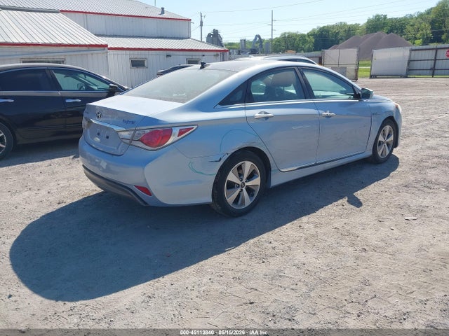 2012 Hyundai Sonata Hybrid მანქანა იყიდება აუქციონზე, vin: KMHEC4A46CA047579, აუქციონის ნომერი: 45113840