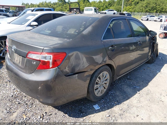 45113868 :رقم المزاد ، 4T4BF1FK5CR158712 vin ، 2012 Toyota Camry Le مزاد بيع