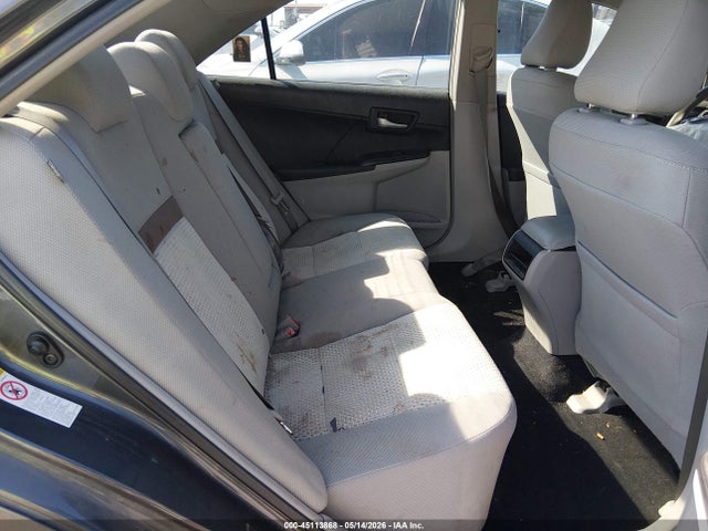 45113868 :رقم المزاد ، 4T4BF1FK5CR158712 vin ، 2012 Toyota Camry Le مزاد بيع