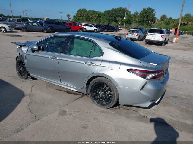 Продажа на аукционе авто 2022 Toyota Camry Xse, vin: 4T1K61AK1NU011047, номер лота: 45113881